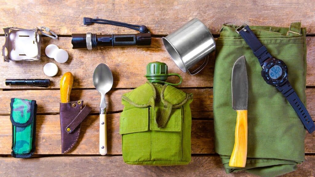 the top 10 must have survival gears for every prepper 5